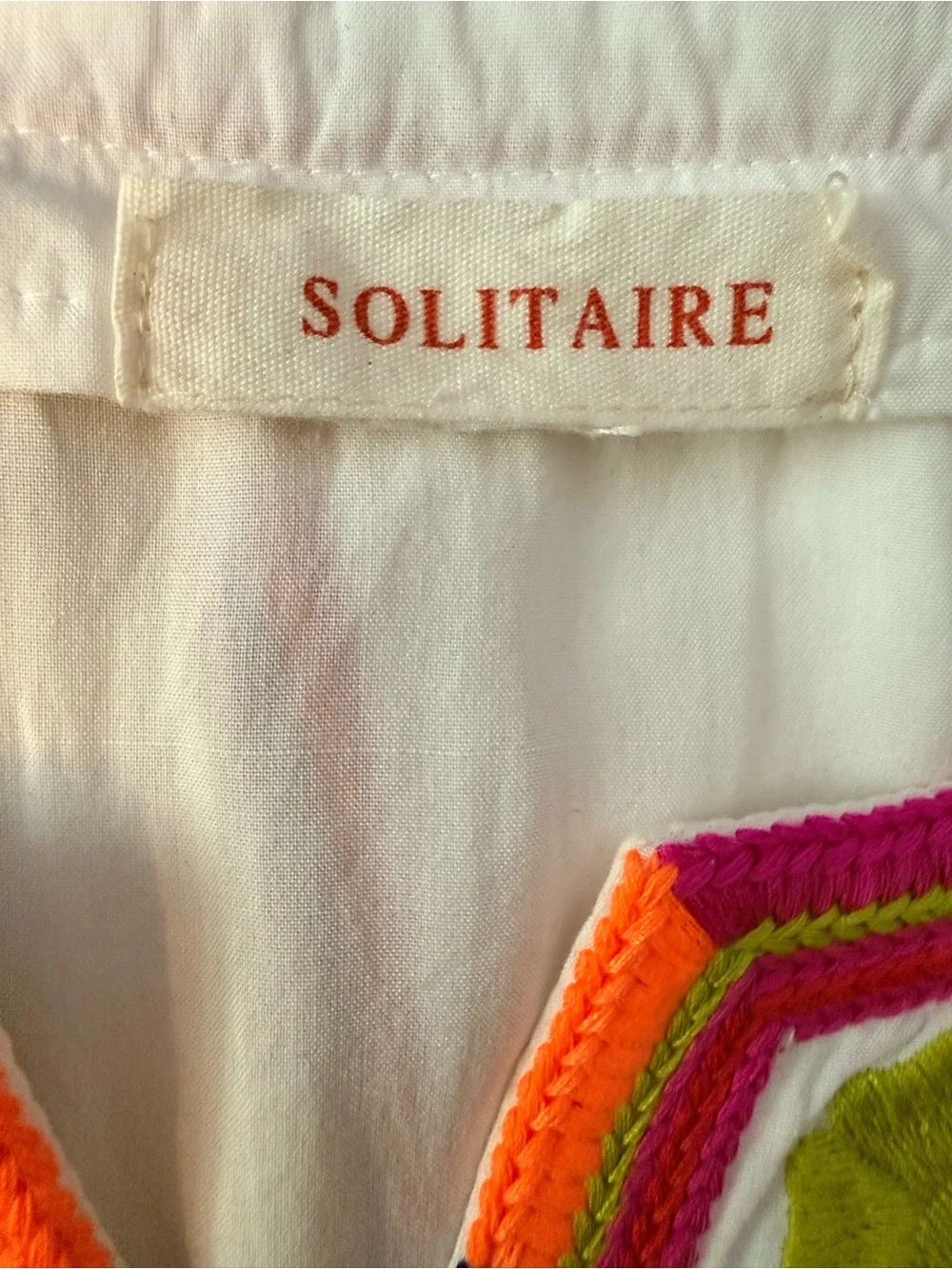 Solitaire Embroidered Mexican Peasant Blouse White Boho Floral Tunic Top - Picture 5 of 9